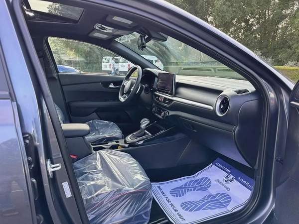 Kia forte 2023 GTLine full sunroof 1.6 turbo