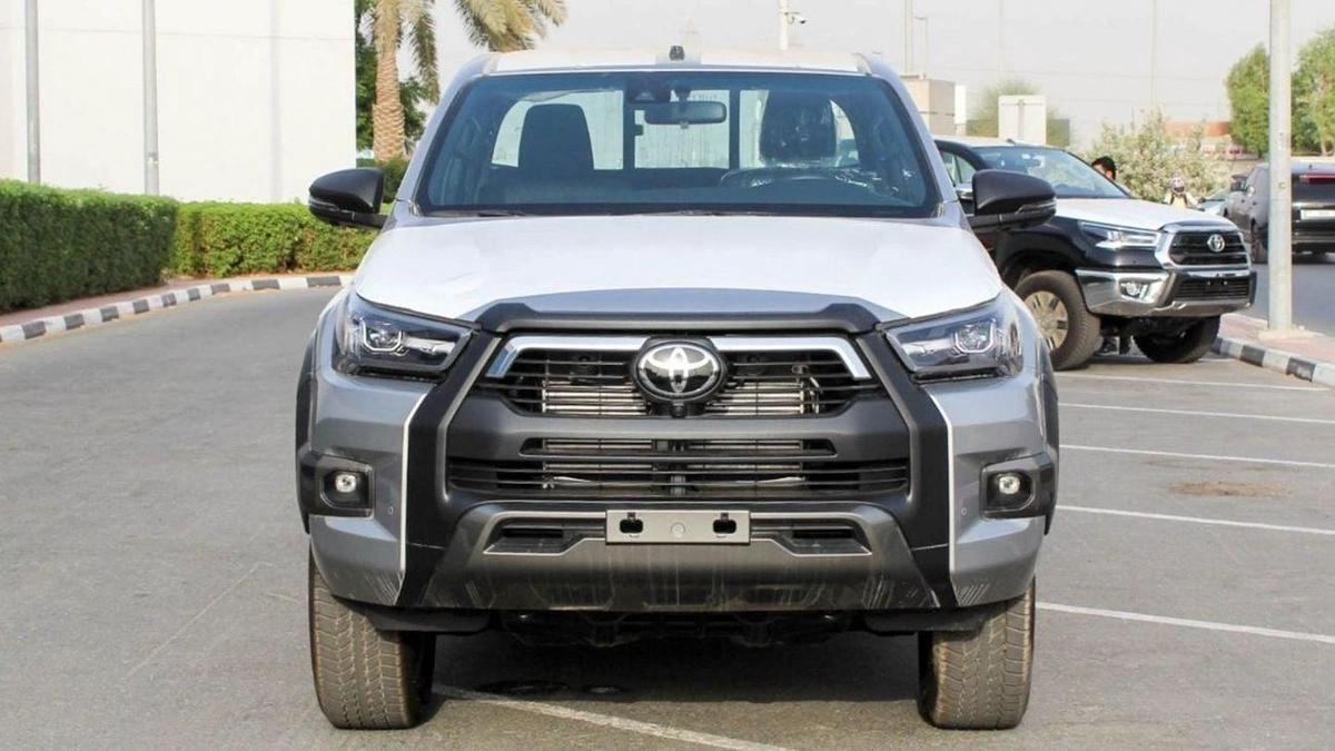 Toyota Hilux HILUX 2.8L ADVENTURE-15-15