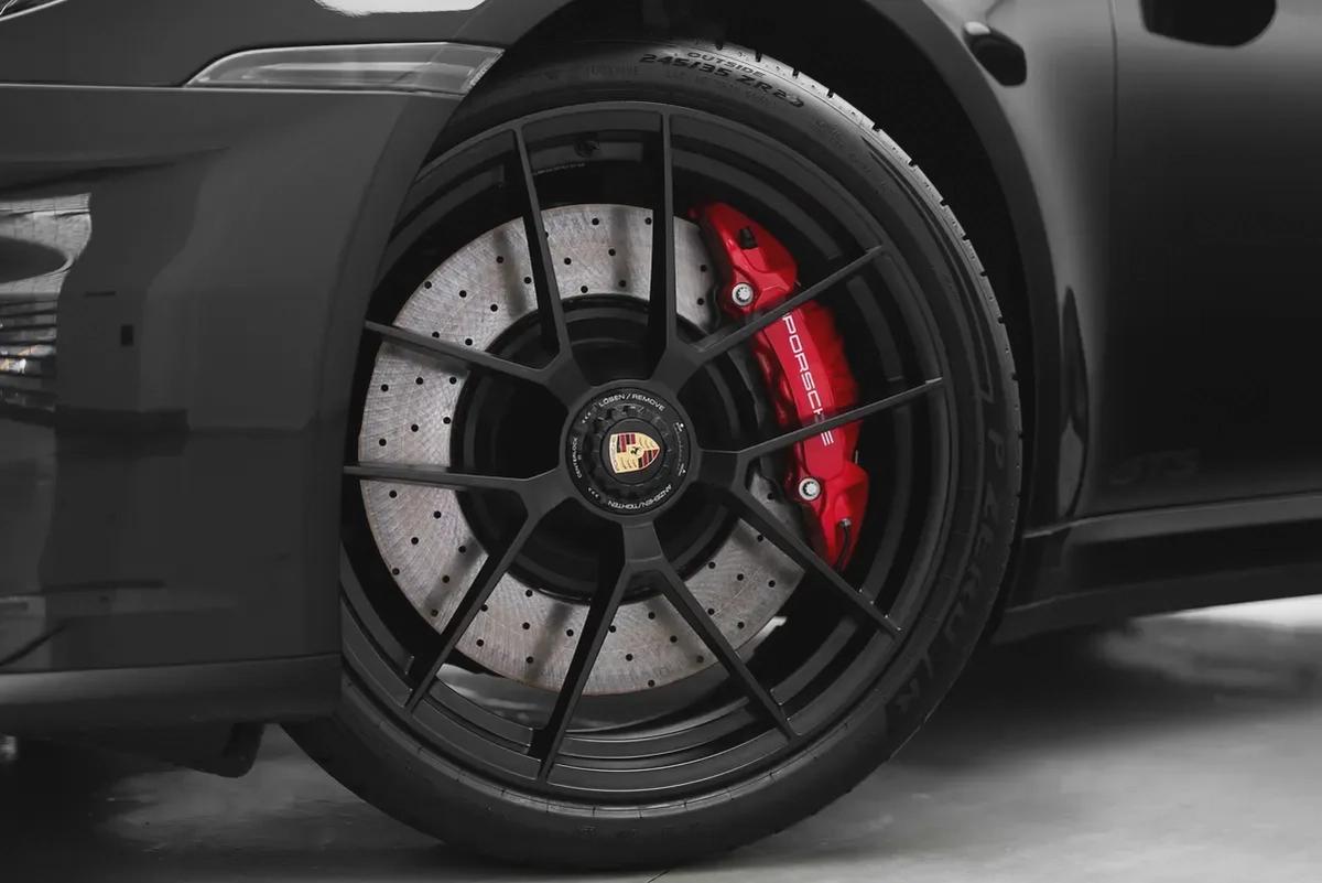 2025 PORSCHE 911 CARRERA 4 GTS WITH WARRANTY-11-11