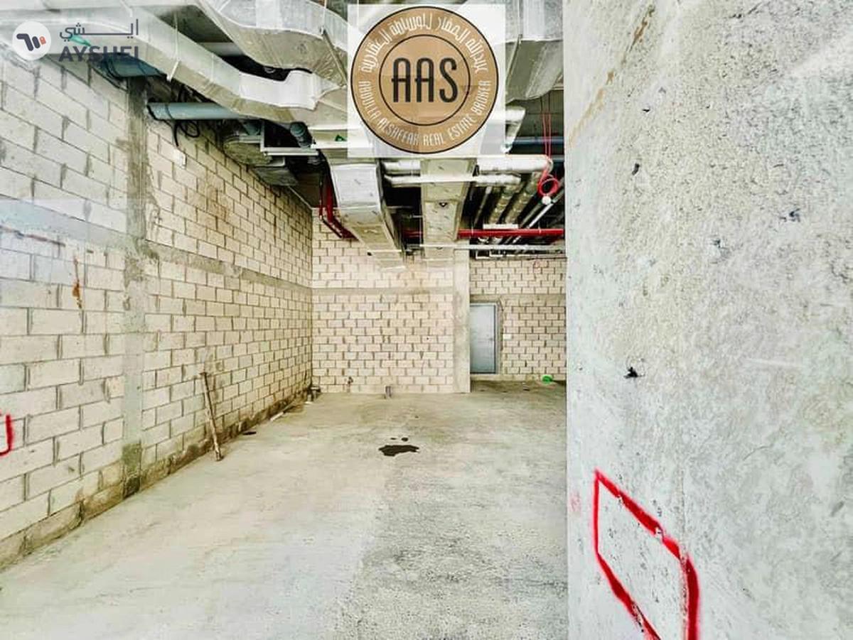 FNB Chiller Free 2 Months Free Best Shop Available in Front Of Big Parking-12-12