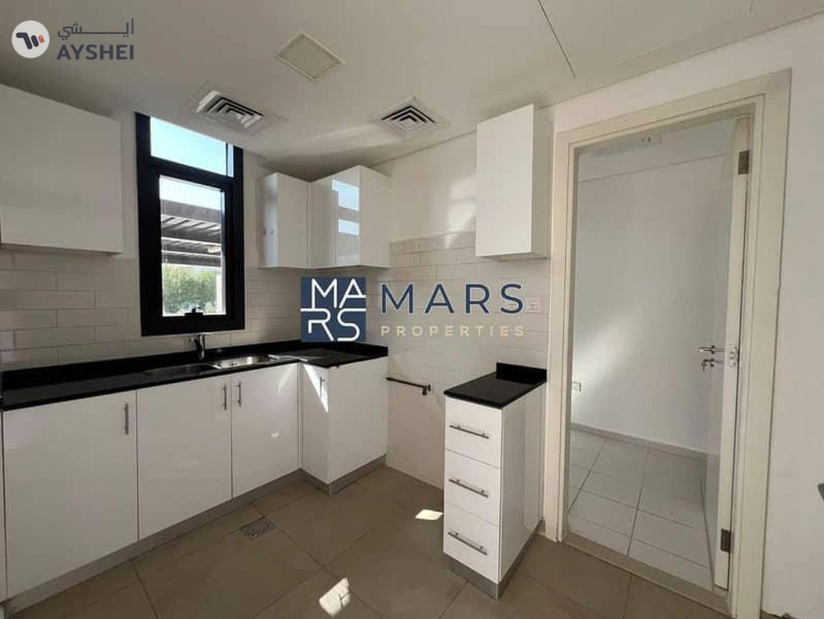 Hot Deal | Vacant Unit Ready To Move-9-9