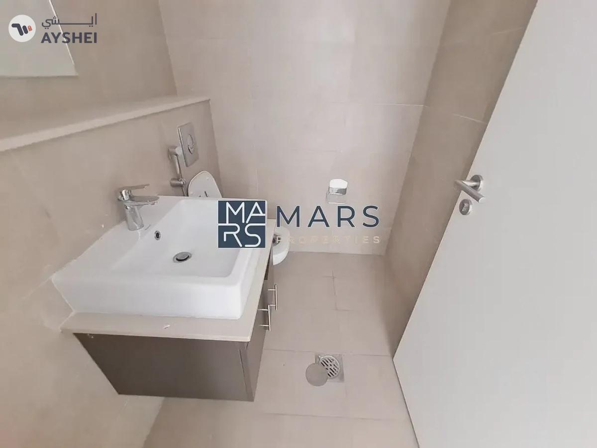 Elegant 4BHK Villa in the Heart of Sharjah-4-4