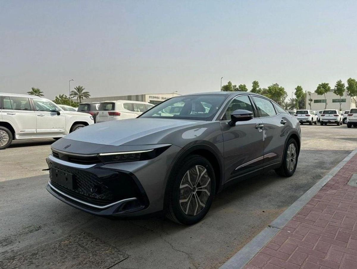 Toyota Crown TOYOTA CROWN 2.5L HYBRID FULL OPTION 2026 GCC FULL OPTION GCC SPECS-0-0