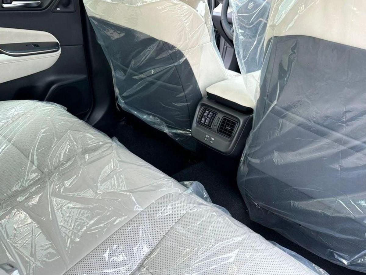 Toyota Crown TOYOTA CROWN 2.5L HYBRID FULL OPTION 2026 GCC FULL OPTION GCC SPECS-14-14