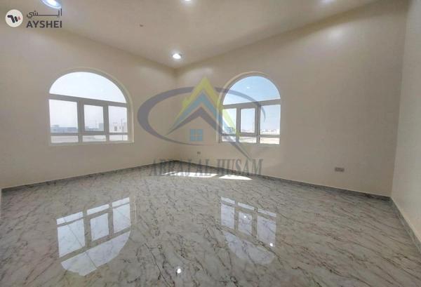 COMPOUND FOR SALE IN SHAKHBOUT CITY