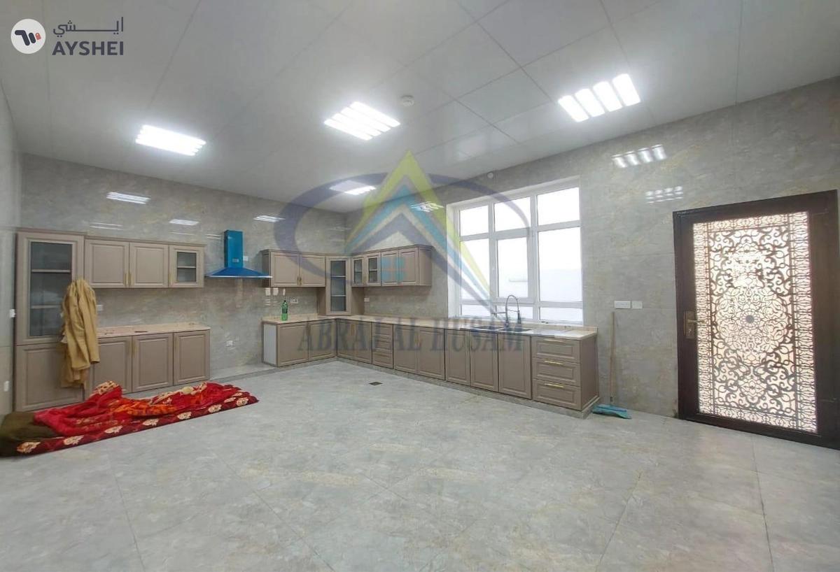 COMPOUND FOR SALE IN SHAKHBOUT CITY-6-6