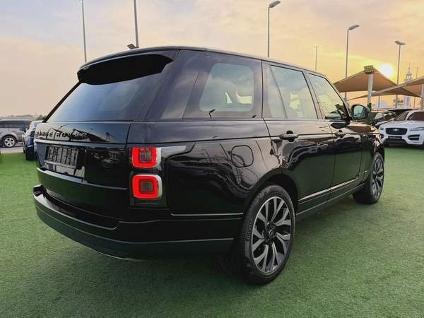 (2019) RANGE ROVER VOGUE //HSE// GCC FULL OPTION -EXCELLENT CONDITION-