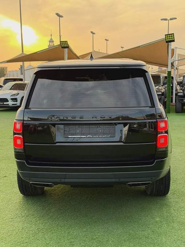 (2019) RANGE ROVER VOGUE //HSE// GCC FULL OPTION -EXCELLENT CONDITION-