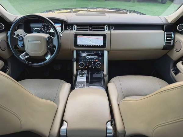 (2019) RANGE ROVER VOGUE //HSE// GCC FULL OPTION -EXCELLENT CONDITION-