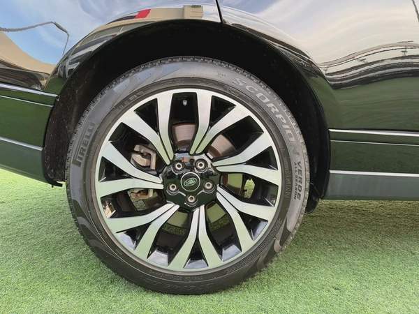 (2019) RANGE ROVER VOGUE //HSE// GCC FULL OPTION -EXCELLENT CONDITION-