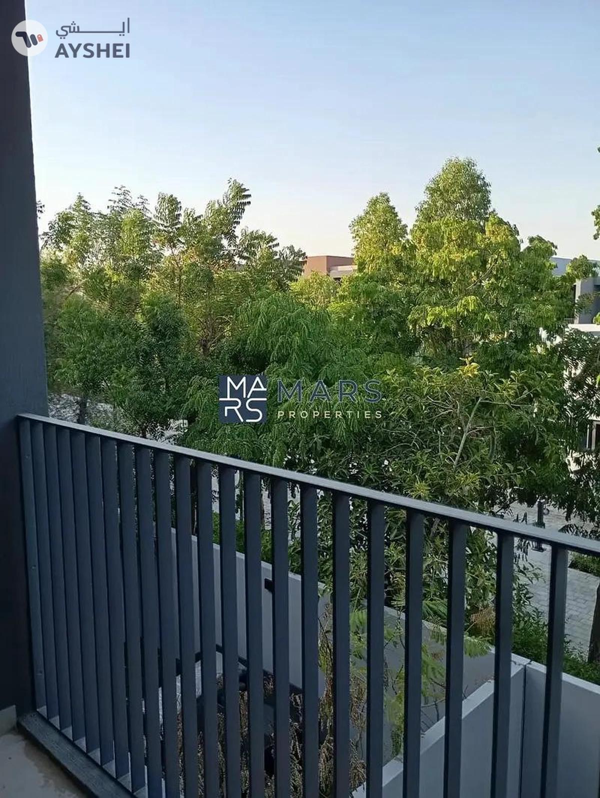 3bhk | Amazing END UNIT | SINGLE ROW. . . . . . . . . . . . .-12-12