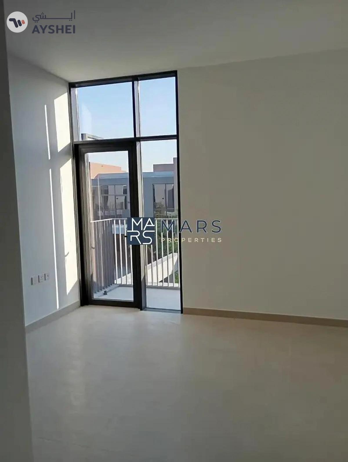 3bhk | Amazing END UNIT | SINGLE ROW. . . . . . . . . . . . .-8-8