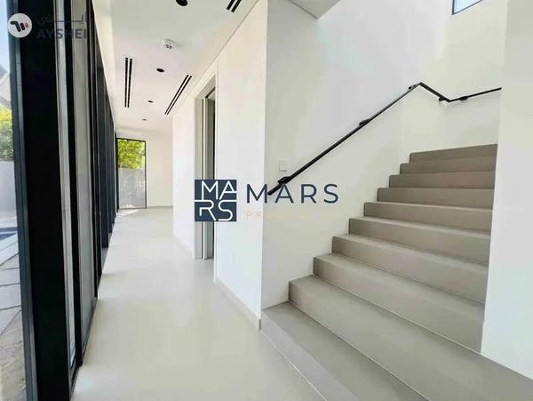 4badroom villa with pool available for rent in masaar