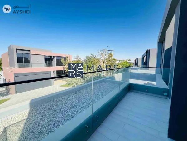 4badroom villa with pool available for rent in masaar
