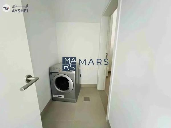 4badroom villa with pool available for rent in masaar