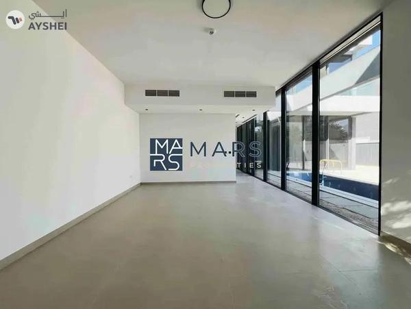 4badroom villa with pool available for rent in masaar