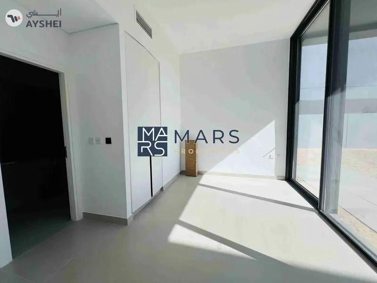 4badroom villa with pool available for rent in masaar-4-4