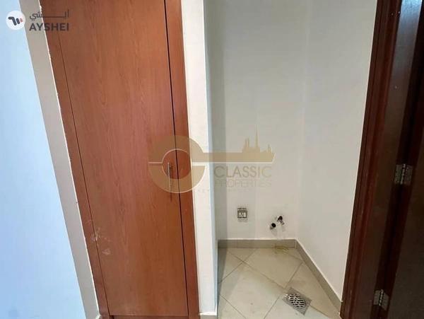 1 Bed Apartment | Mid Floor | Canal View