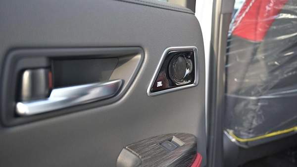 TOYOTA LAND CRUISER 300 HEV 3.5 VXR-HI | 2025 | HYBRID | FULL OPTIONS