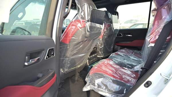 TOYOTA LAND CRUISER 300 HEV 3.5 VXR-HI | 2025 | HYBRID | FULL OPTIONS