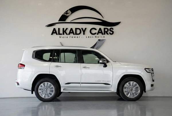 TOYOTA LAND CRUISER 300 HEV 3.5 VXR-HI | 2025 | HYBRID | FULL OPTIONS