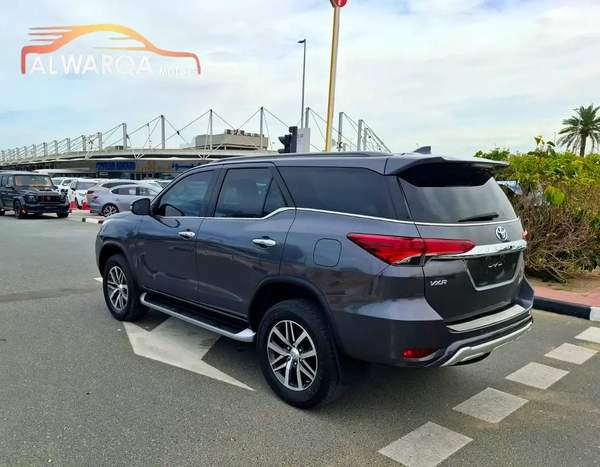 Toyota Fortuner VXR