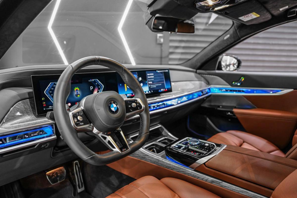 BMW 735i-9-9