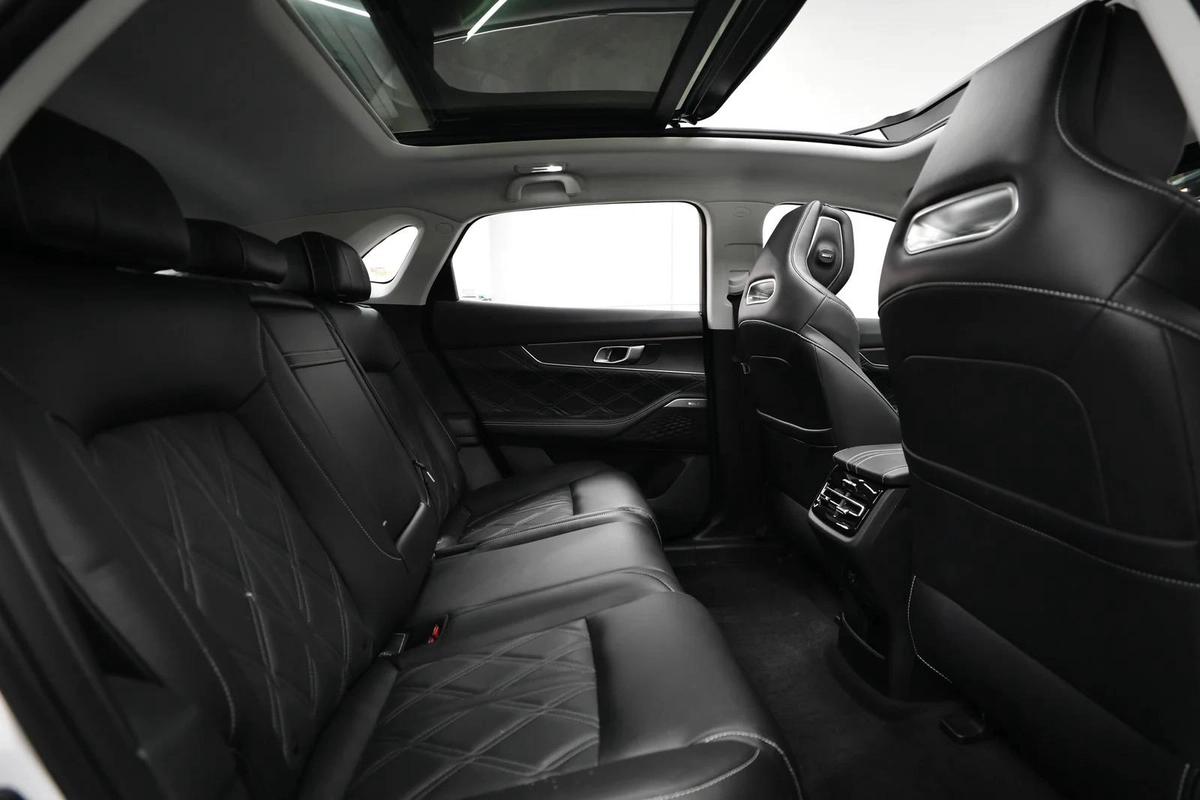 Changan UNI-K | AED 1,500 monthly-14-14
