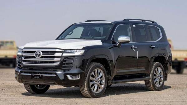 Toyota Land Cruiser Toyota land cruiser VXR 3.5L Petrol Full Option 2025