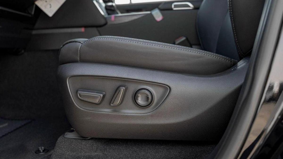 Toyota Land Cruiser Toyota land cruiser VXR 3.5L Petrol Full Option 2025-15-15