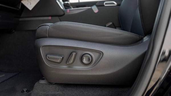 Toyota Land Cruiser Toyota land cruiser VXR 3.5L Petrol Full Option 2025