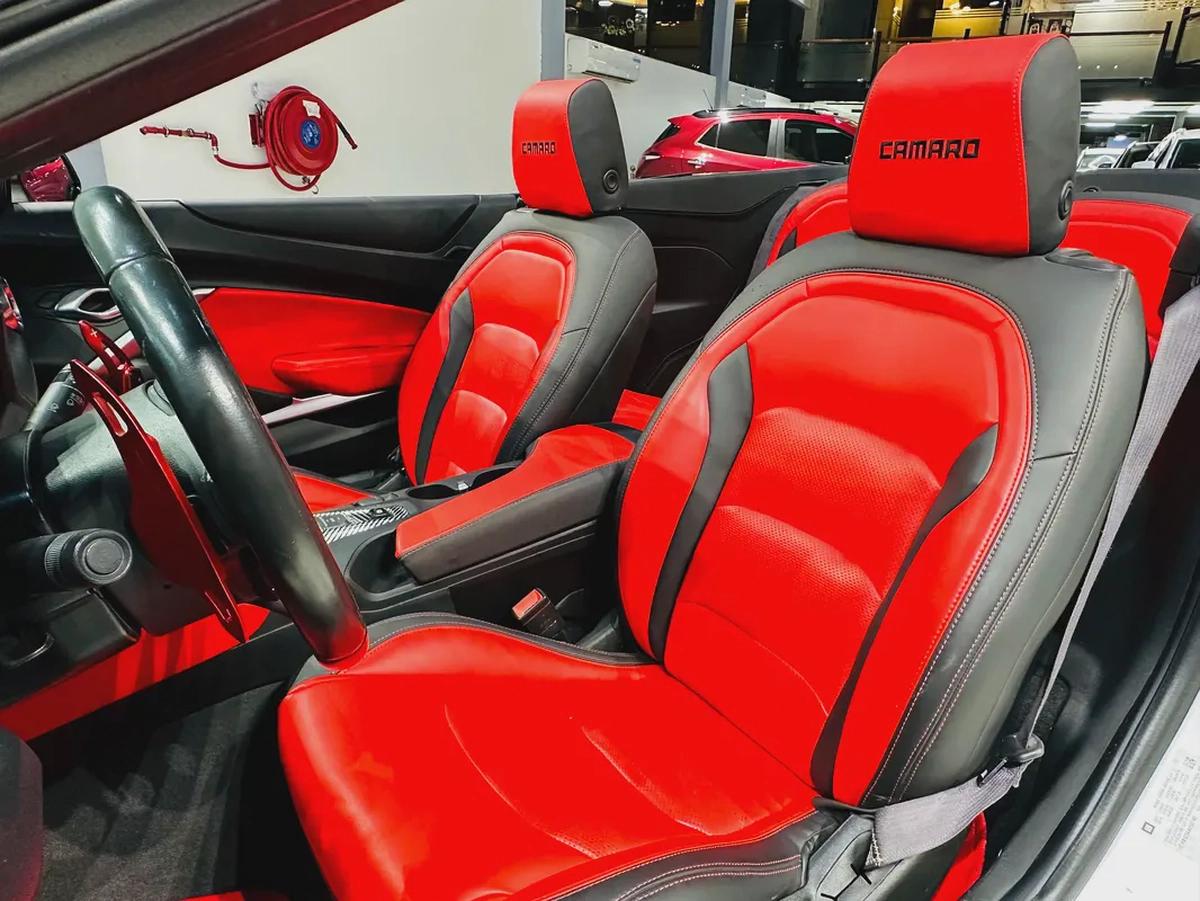 CHEVROLET CAMARO 2018 CONVERTIBLE WITH ONE YEAR WARRANTY-10-10