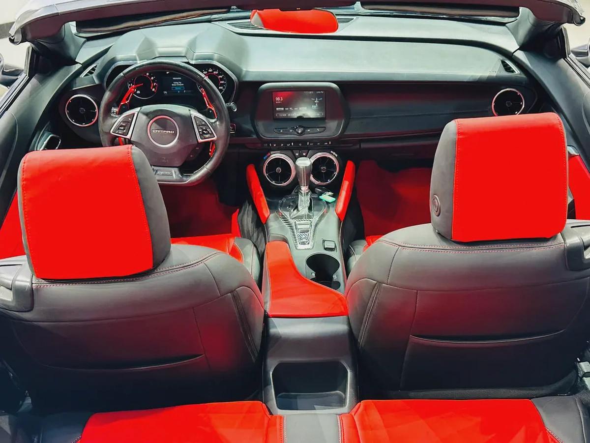 CHEVROLET CAMARO 2018 CONVERTIBLE WITH ONE YEAR WARRANTY-13-13