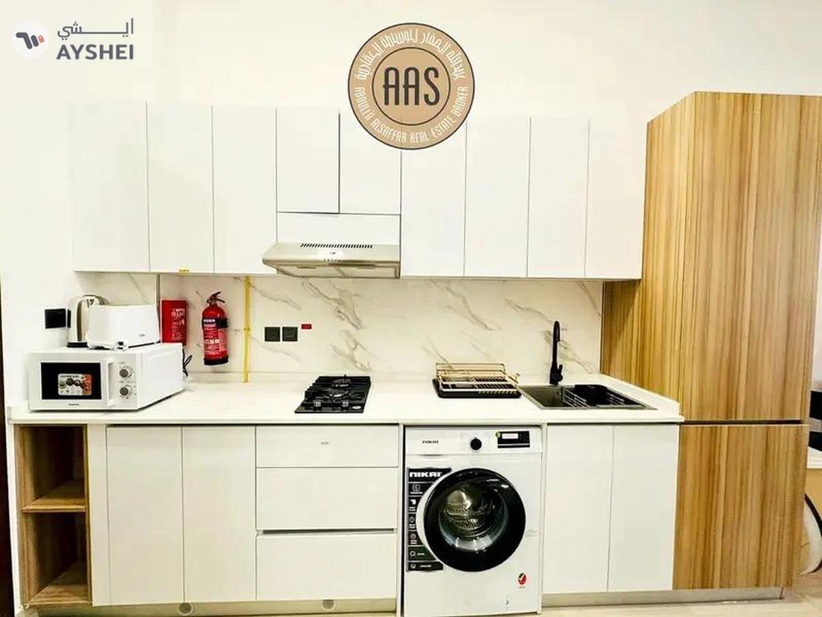 Luxurious Ultra Modern Brand Studio with Multiple cheqs And All 5 Star Amenities free-6-6