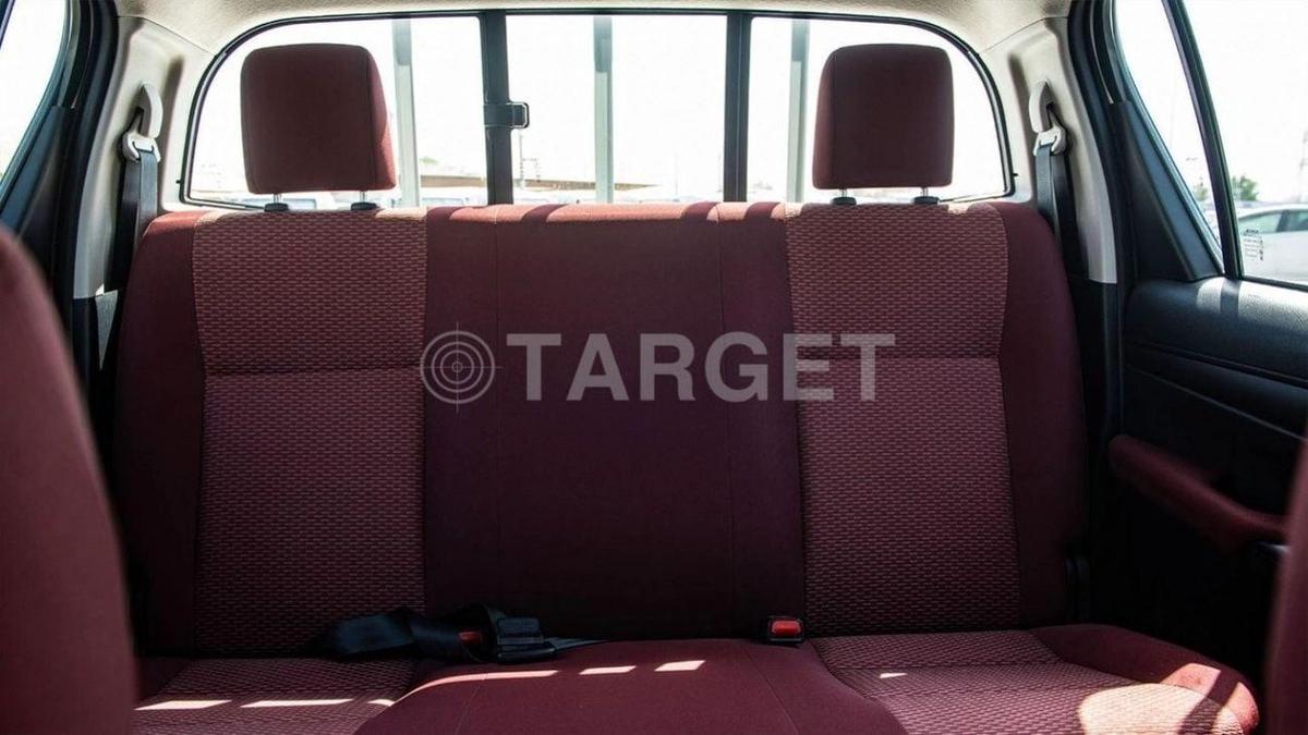 Toyota Hilux HILUX 2.4L AT 4WD DIESEL-18-18