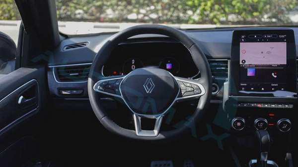 2025 Renault Arkana Esprit Alpine GCC 0Km With 3 Years Warranty Or 60,000 Km At Official Dealer