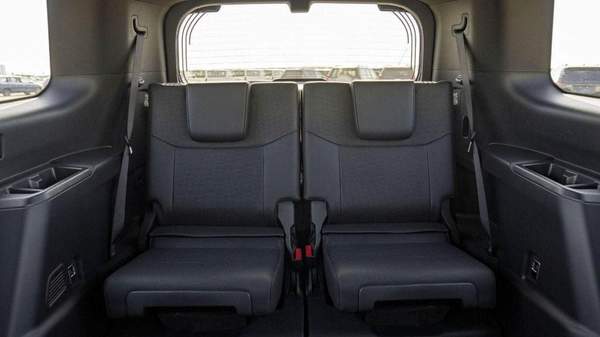 Toyota Prado (LHD) TOYOTA PRADO 250 WX 2.4P AT ADVENTURE MY2025– BLACK