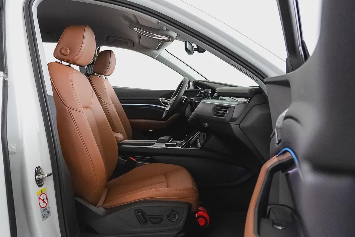 3,049 / 60 months | 0% DP | 2023 Audi E Tron Advanced 55 Quattro / Audi Warranty Service Contr-7-7