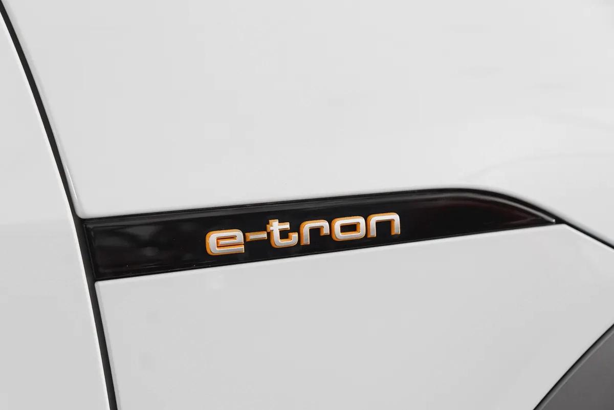 3,049 / 60 months | 0% DP | 2023 Audi E Tron Advanced 55 Quattro / Audi Warranty Service Contr-13-13