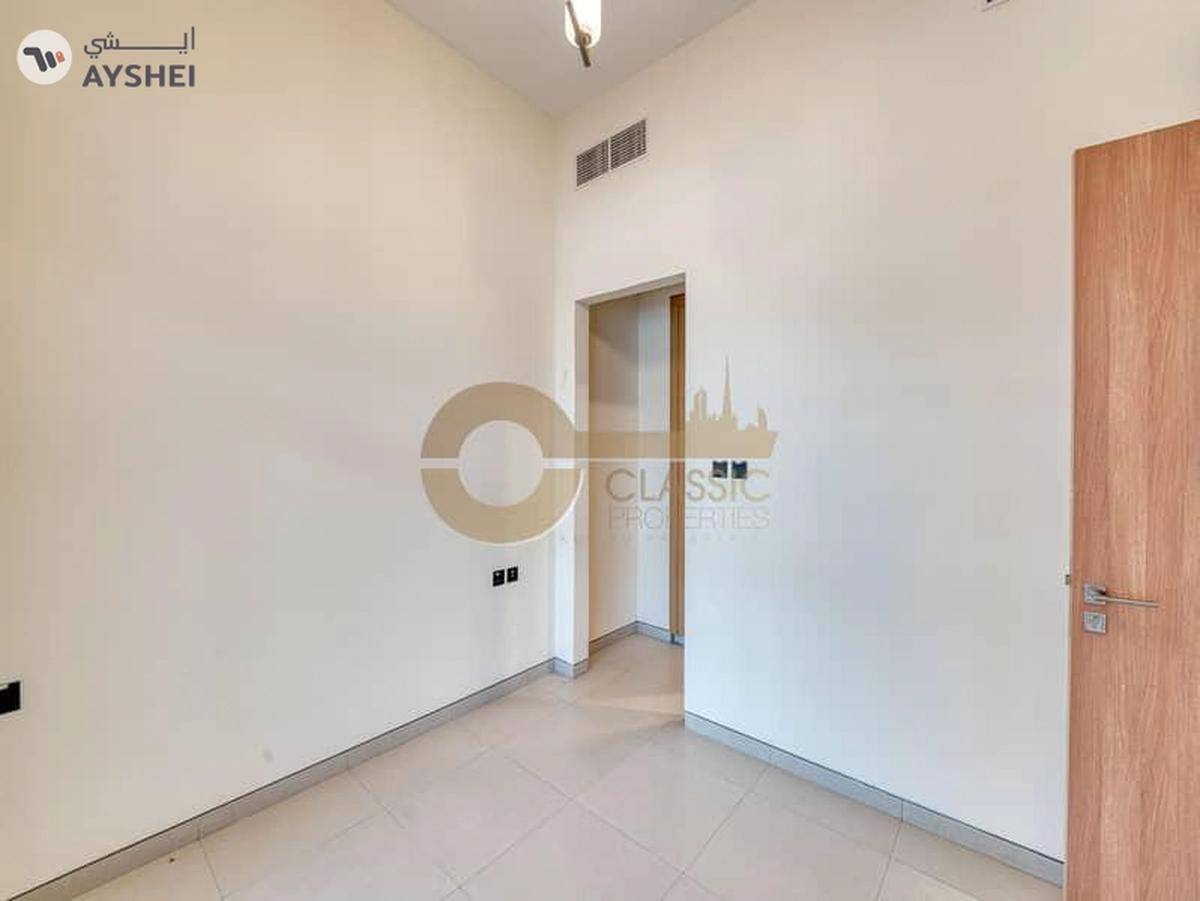 Brand New Villa | 5BR +Maids Room |Middle | Liwan-11-11