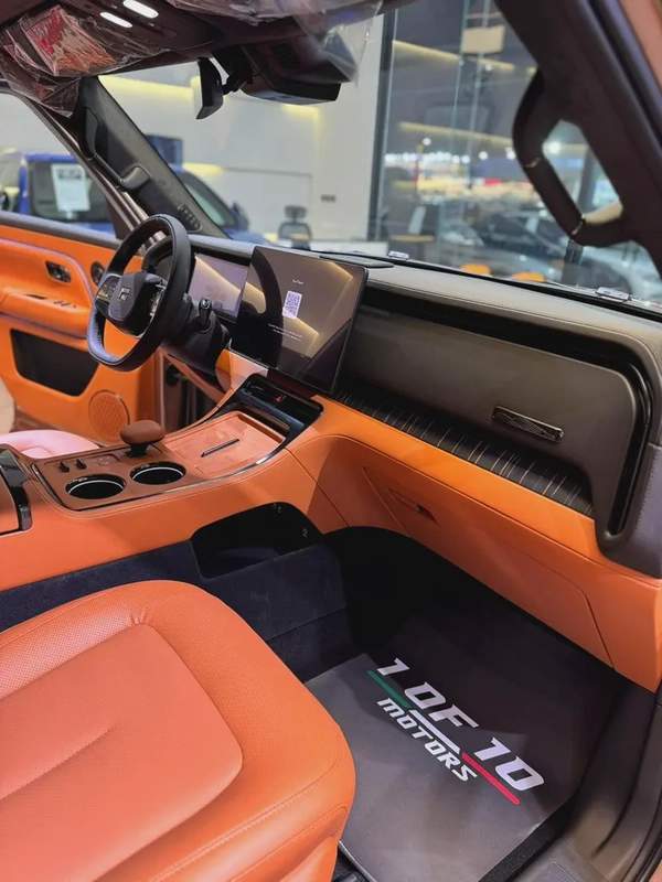 2026 ROX ADAMAS VIP 6 SEATER