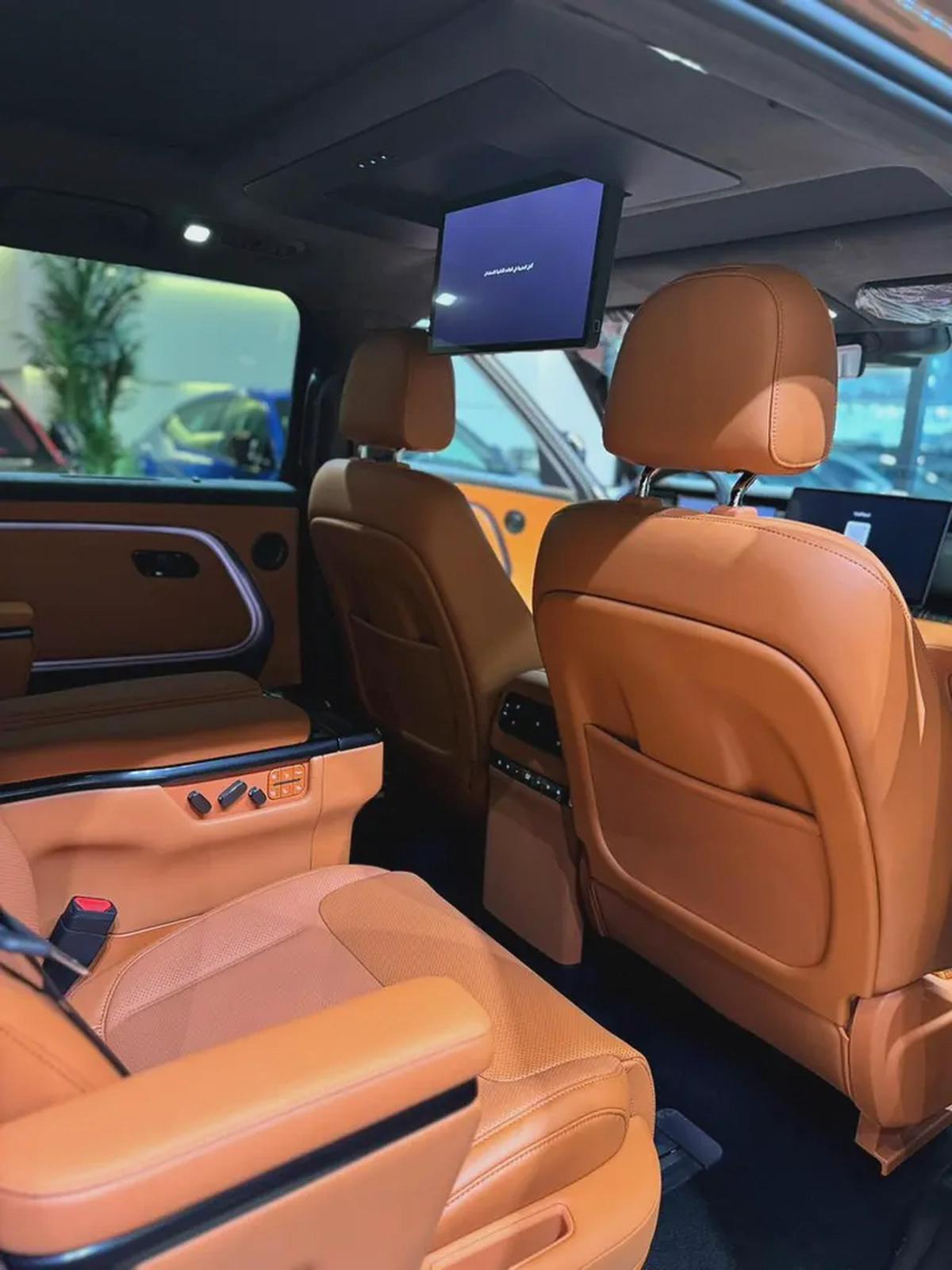 2026 ROX ADAMAS VIP 6 SEATER-16-16