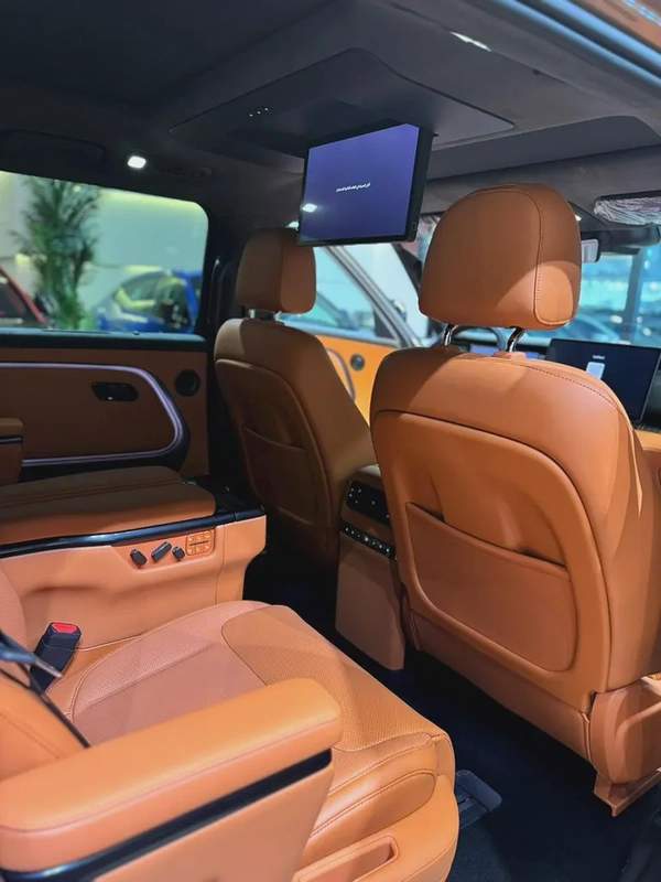 2026 ROX ADAMAS VIP 6 SEATER
