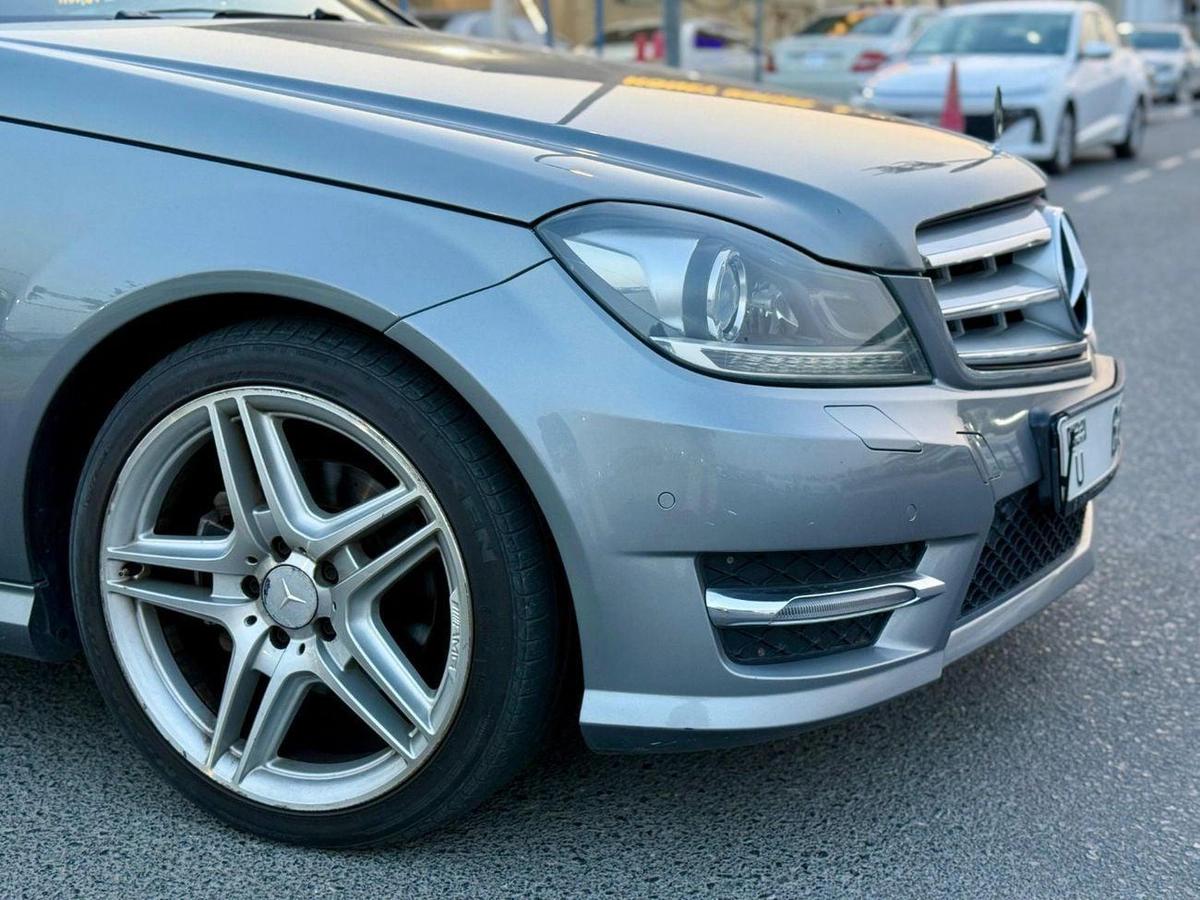 Mercedes-Benz C 200 C200-18-18