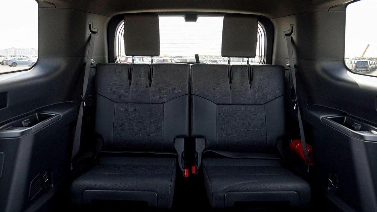 Toyota Prado PRADO 250 LUXURY WX+ LUXURY 2.4P AT MY2024 – GREY-13-13