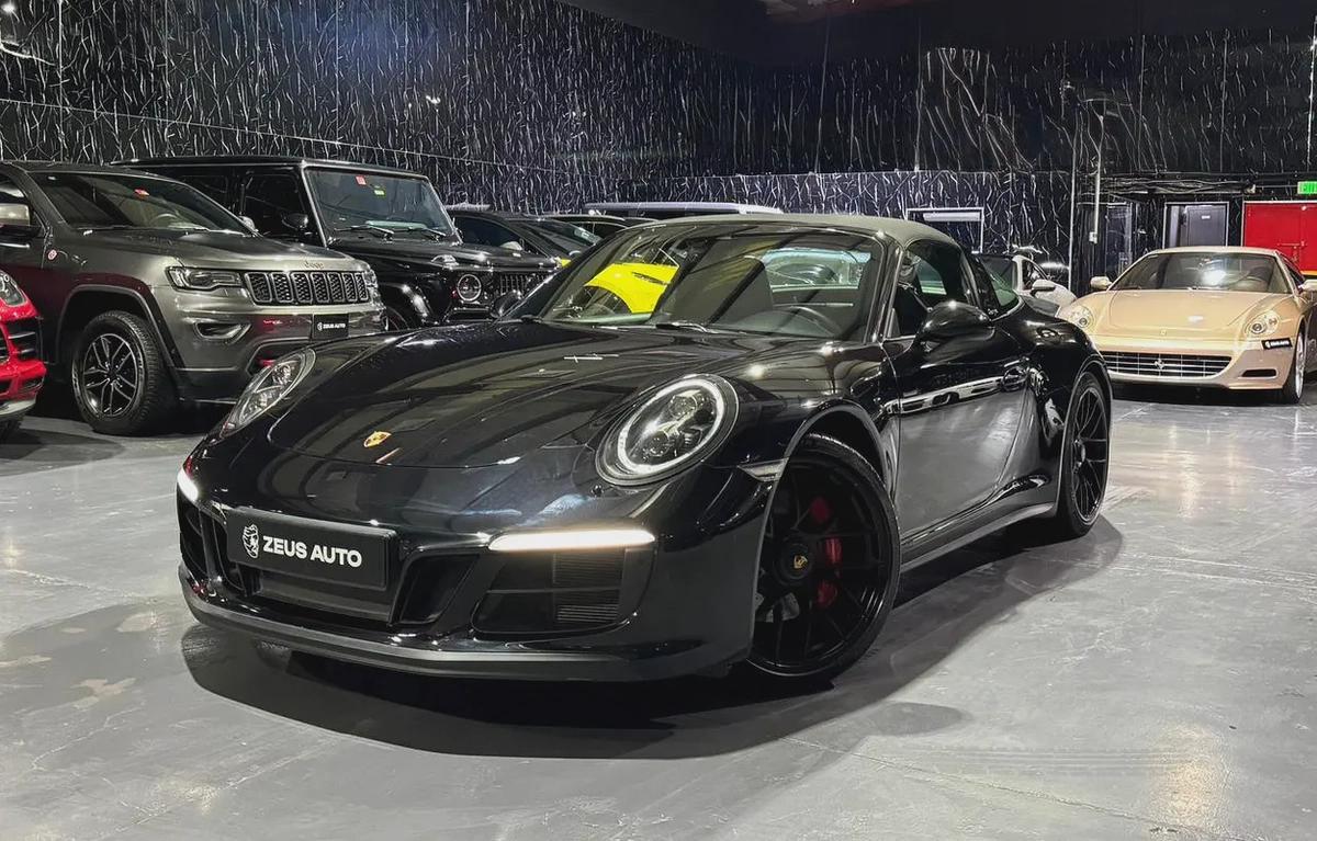 Porsche 911 Targa 4 GTS 2019 European specs for 435,000.00 AED-0-0