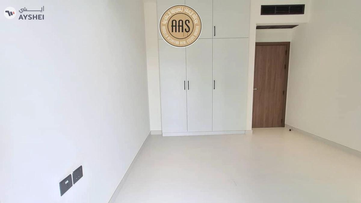 READY TO MOVE 1BHK WITH ALL FACILITIES (JVC)DUBAI-5-5