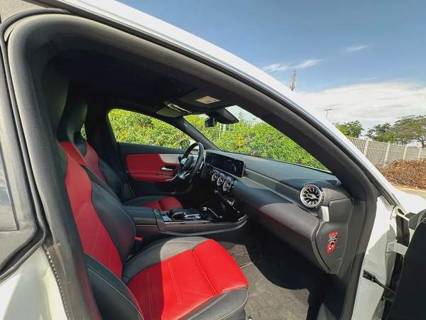 Mercedes Benz CLA250 GCC