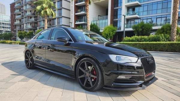 2016 AUDI A3 1.4 turbo Black Edition || RS3 KIT || LOW MILEAGE || NO ACCIDENTS || NO PAINT
