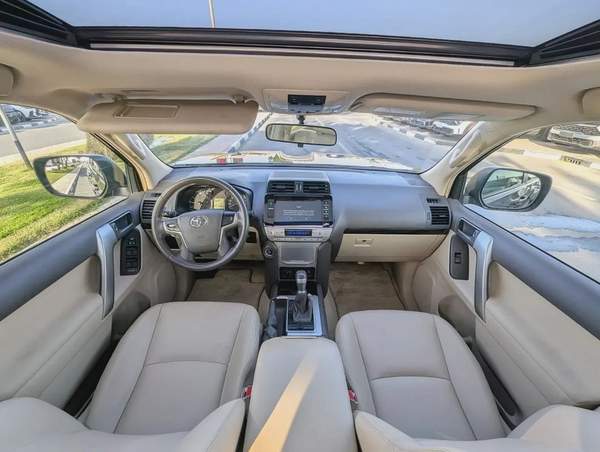 TOYOTA PRADO 2022 TXL TOP FULL OPTION GCC IN EXCELLENT CONDITION
